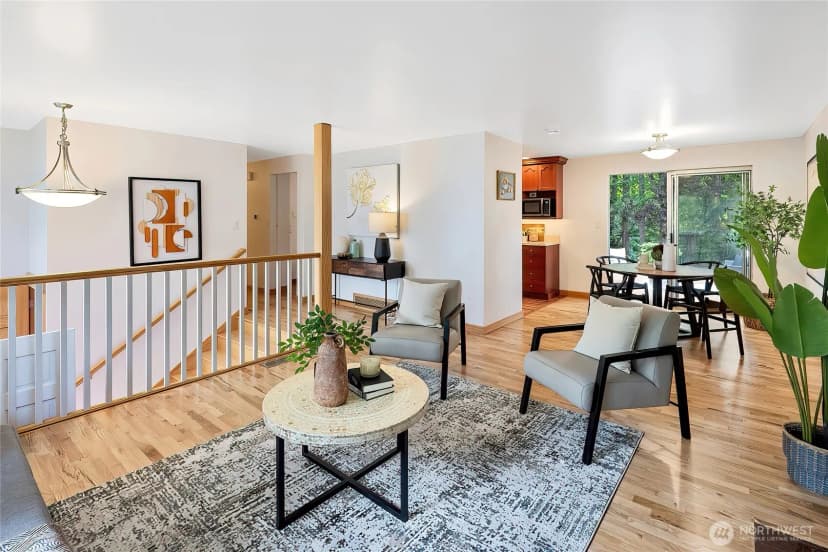 Property photo for 20205 60th Place Ne, Kenmore photo 6