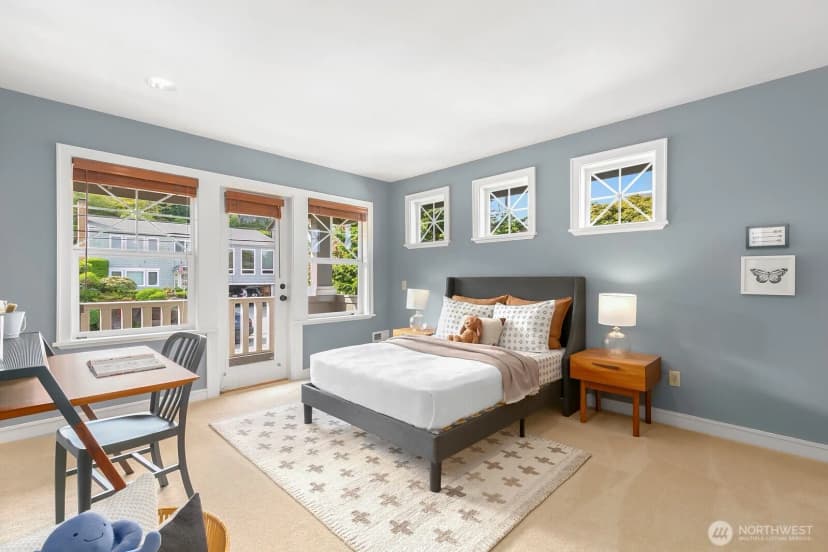 Property photo for 3016 37th Avenue W, Seattle photo 19