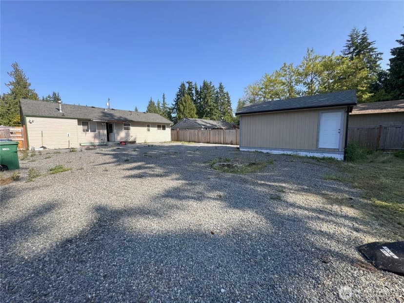 Property photo for 20426 54th Avenue W, Lynnwood photo 17