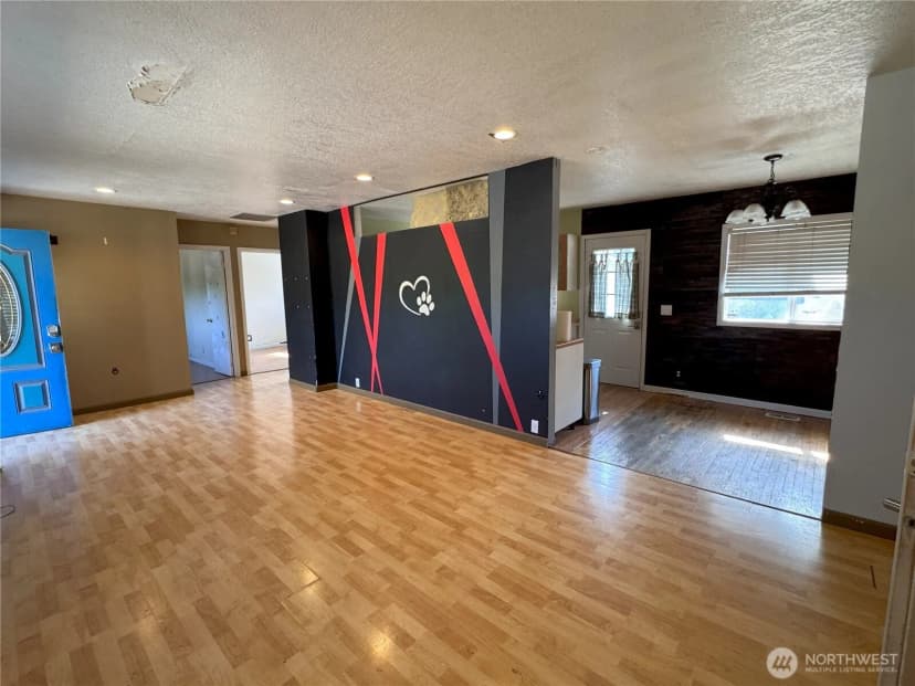 Property photo for 20426 54th Avenue W, Lynnwood photo 7