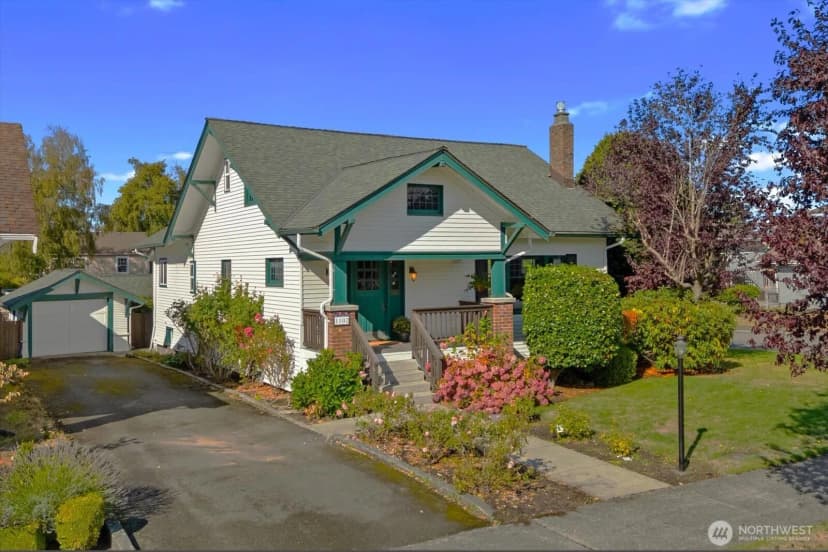 Property photo for 1102 Rucker Avenue, Everett photo 2