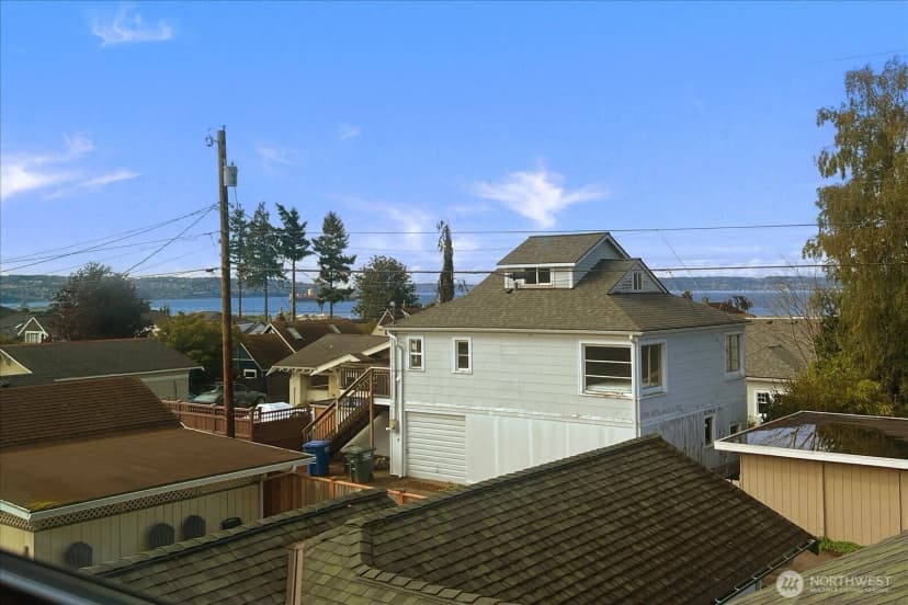 Property photo for 1102 Rucker Avenue, Everett photo 28