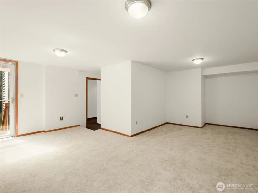 Property photo for 16515 126th Avenue Ne, Woodinville photo 29