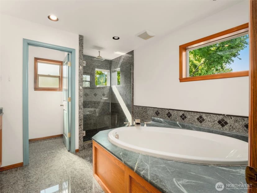 Property photo for 16515 126th Avenue Ne, Woodinville photo 20