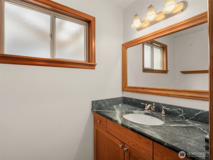 Property photo for 16515 126th Avenue Ne, Woodinville photo 19