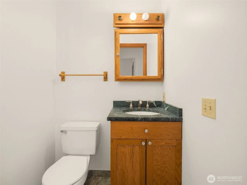 Property photo for 16515 126th Avenue Ne, Woodinville photo 31