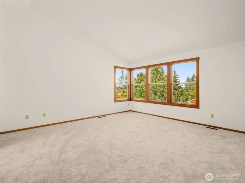 Property photo for 16515 126th Avenue Ne, Woodinville photo 18