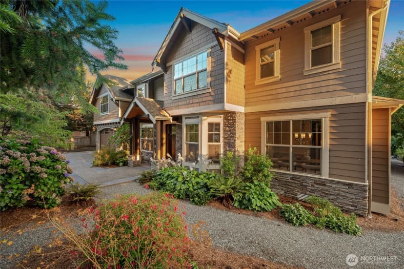 Property photo for 10823 Ne 108th Street, Kirkland photo 38