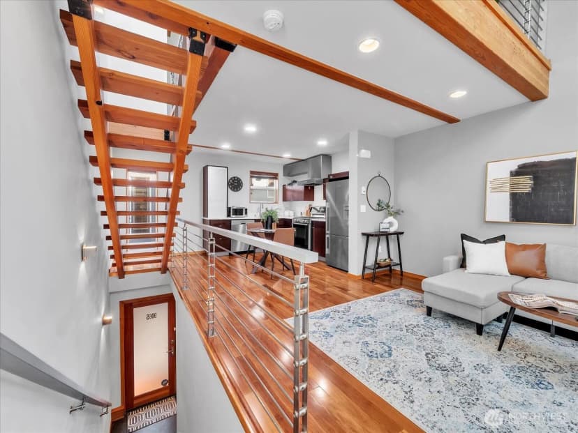 Property photo for 9065 17th Avenue Sw, Seattle photo 2