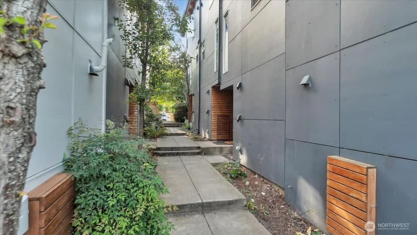 Property photo for 9065 17th Avenue Sw, Seattle photo 21