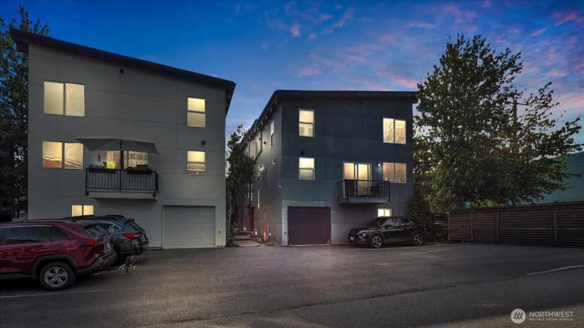Property photo for 9065 17th Avenue Sw, Seattle photo 28