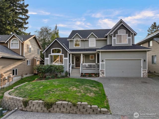 Property photo for 10812 25th Drive Se, Everett photo 3