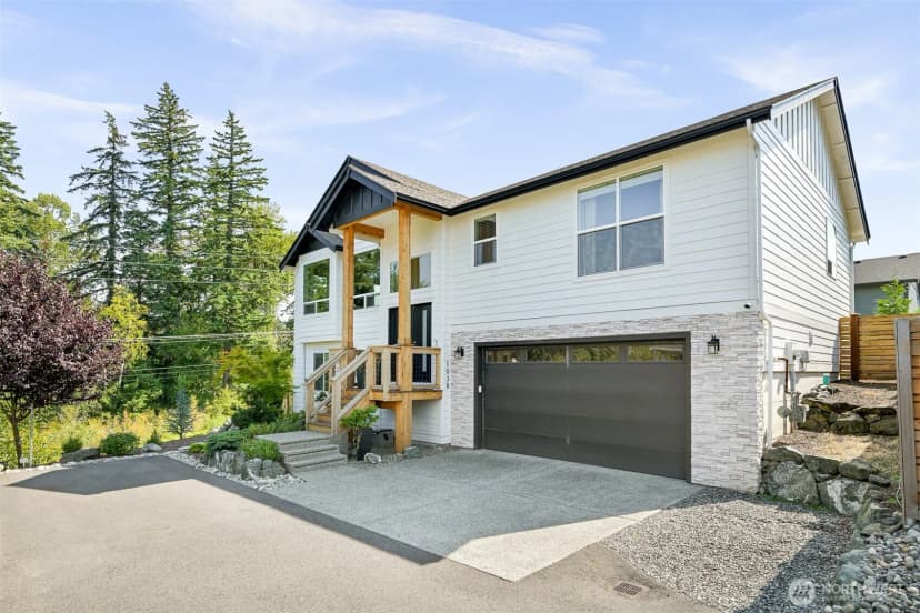 Property photo for 1038 Newton Street, Bellingham photo 34