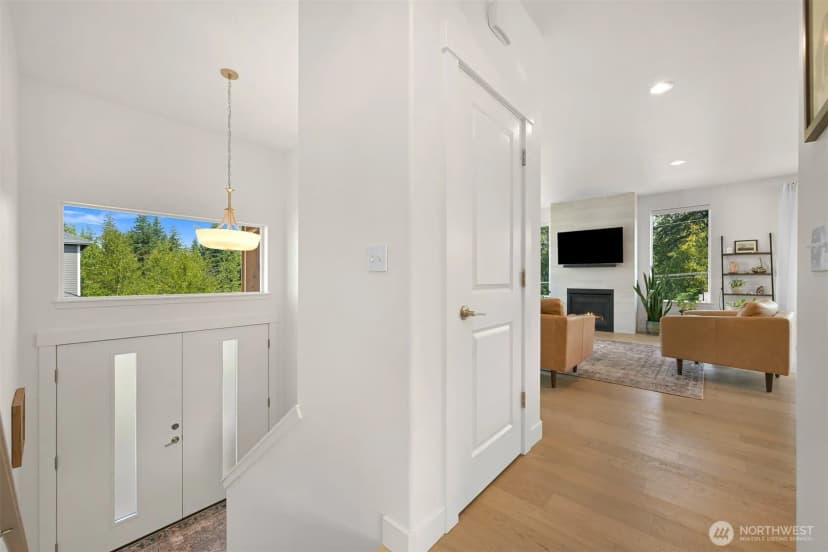 Property photo for 1038 Newton Street, Bellingham photo 22