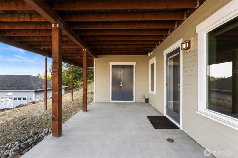 Property photo for 7748 E Hemlock Street, Port Orchard photo 30