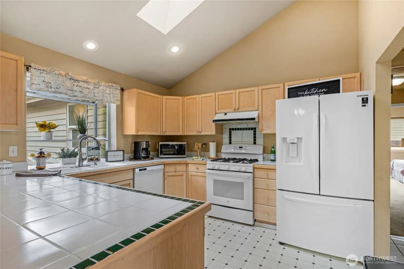 Property photo for 16855 Wales Street Se, Monroe photo 6