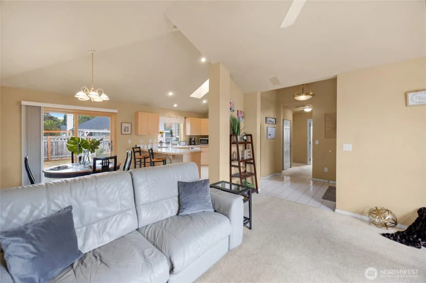 Property photo for 16855 Wales Street Se, Monroe photo 12