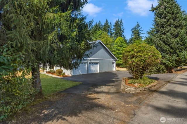 Property photo for 22124 49th Avenue Se, Bothell photo 2
