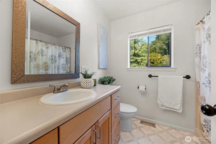 Property photo for 22124 49th Avenue Se, Bothell photo 20