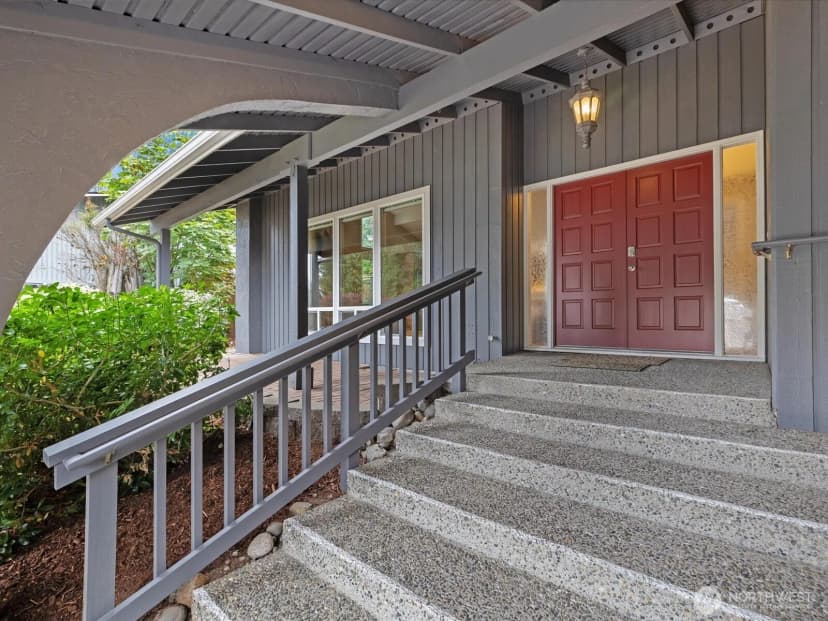Property photo for 15037 Se 47th Street, Bellevue photo 7