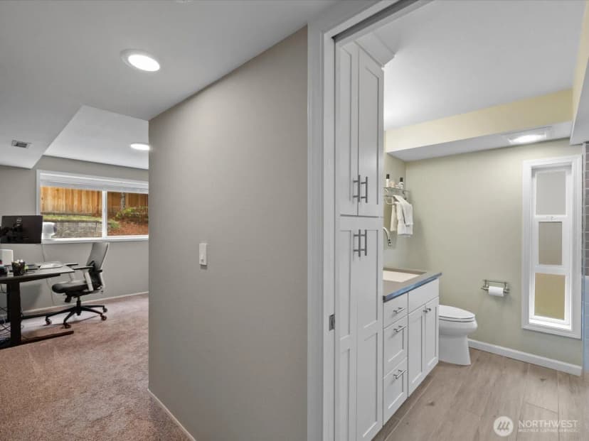 Property photo for 15037 Se 47th Street, Bellevue photo 21