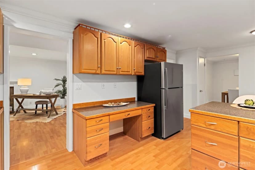 Property photo for 13220 Se 52nd Place, Bellevue photo 13