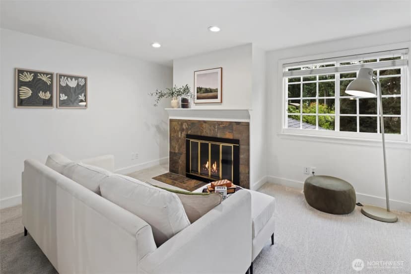 Property photo for 13220 Se 52nd Place, Bellevue photo 29