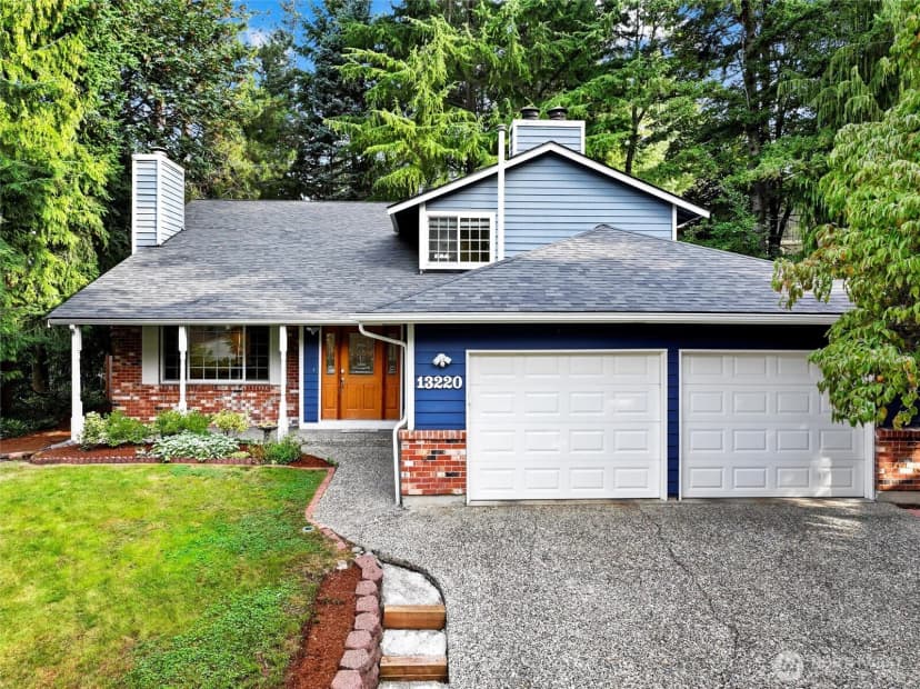 Property photo for 13220 Se 52nd Place, Bellevue
