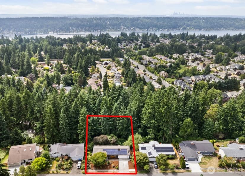 Property photo for 6347 121st Avenue Se, Bellevue photo 35
