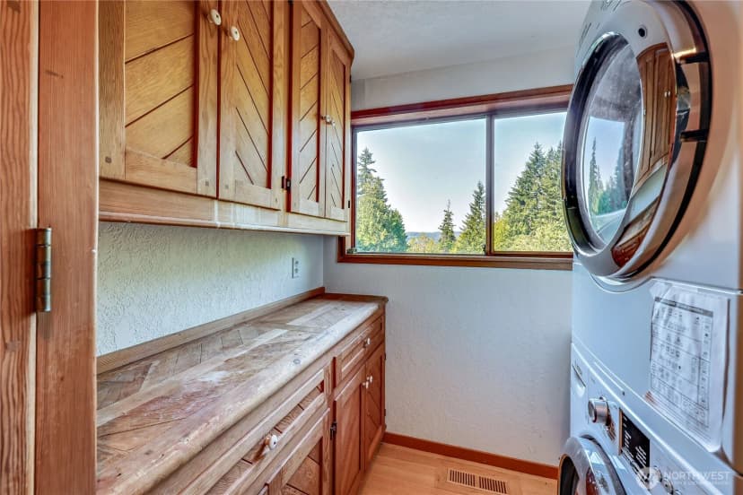 Property photo for 5368 Crystal Springs Drive Ne, Bainbridge Island photo 25