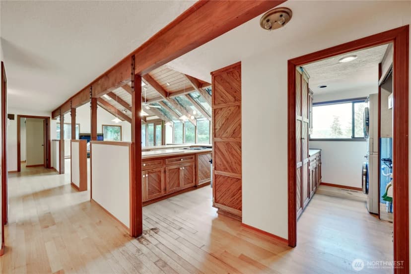 Property photo for 5368 Crystal Springs Drive Ne, Bainbridge Island photo 24