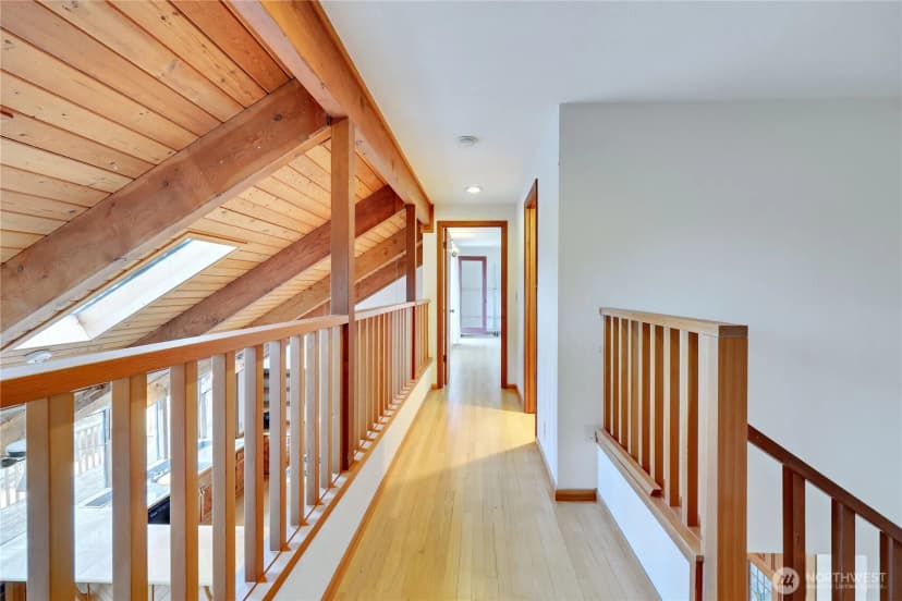 Property photo for 5368 Crystal Springs Drive Ne, Bainbridge Island photo 31