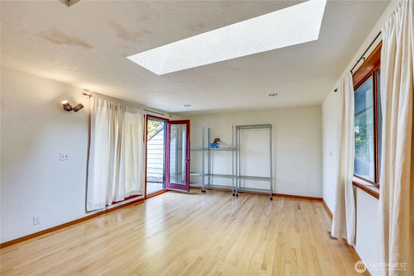 Property photo for 5368 Crystal Springs Drive Ne, Bainbridge Island photo 37