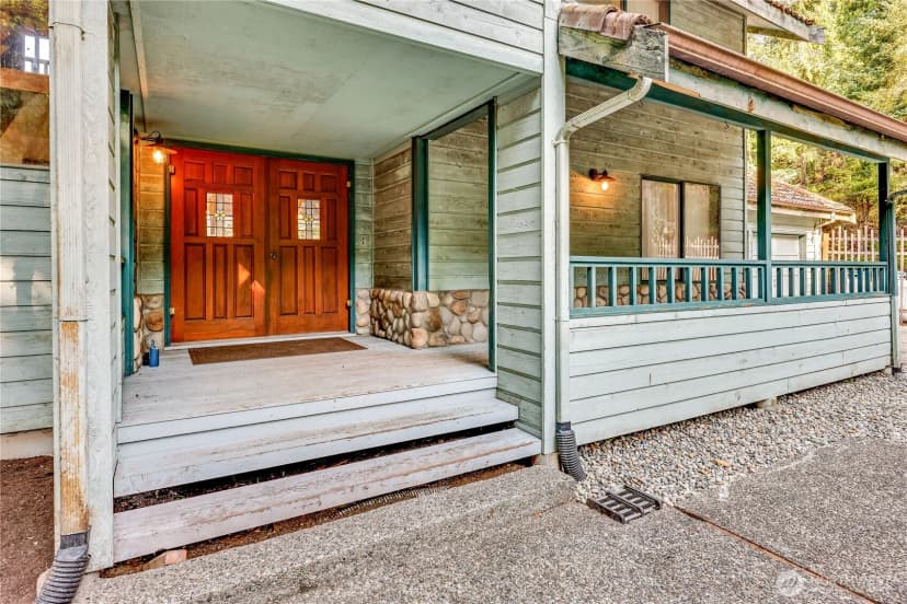 Property photo for 5368 Crystal Springs Drive Ne, Bainbridge Island photo 5