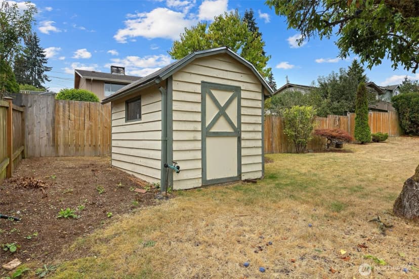 Property photo for 8806 Cascadia Avenue, Everett photo 30