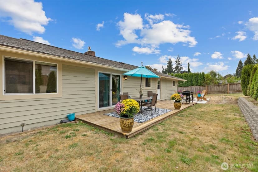 Property photo for 8806 Cascadia Avenue, Everett photo 27