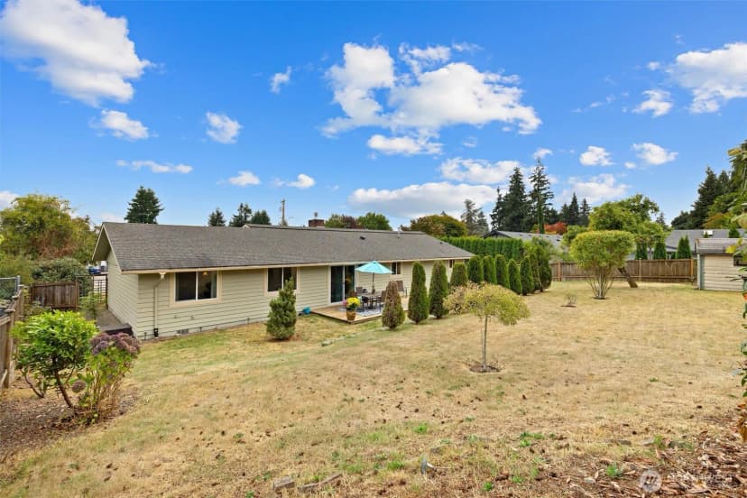 Property photo for 8806 Cascadia Avenue, Everett photo 32