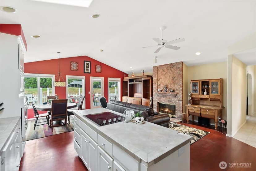 Property photo for 7305 W Country Club Drive, Arlington photo 11