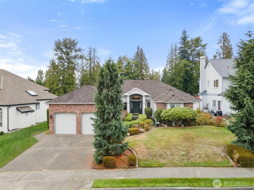 Property photo for 7305 W Country Club Drive, Arlington