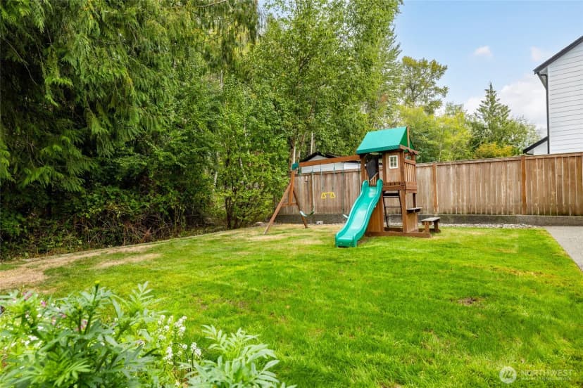 Property photo for 8209 Hunter Place, Arlington photo 34