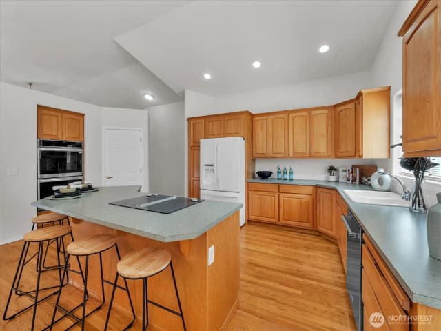 Property photo for 7412 143rd Avenue Ne, Lake Stevens photo 5