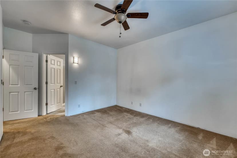 Property photo for 7064 Engine Lane Ne, Bremerton photo 16