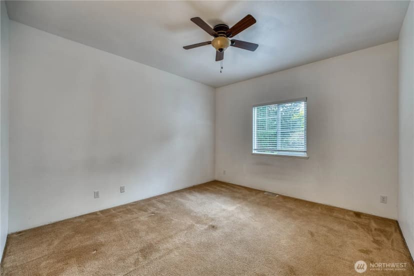 Property photo for 7064 Engine Lane Ne, Bremerton photo 15
