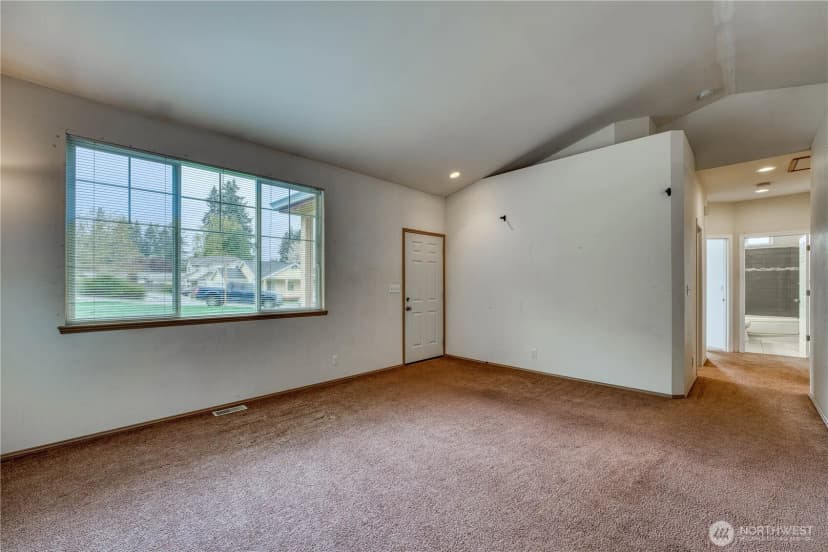 Property photo for 7064 Engine Lane Ne, Bremerton photo 8