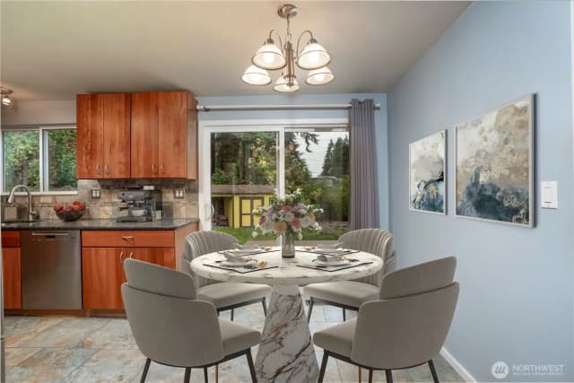 Property photo for 30117 3rd Place Sw, Federal Way photo 4