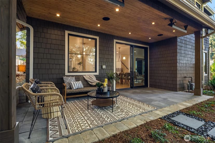 Property photo for 2012 9th Street W, Kirkland photo 34