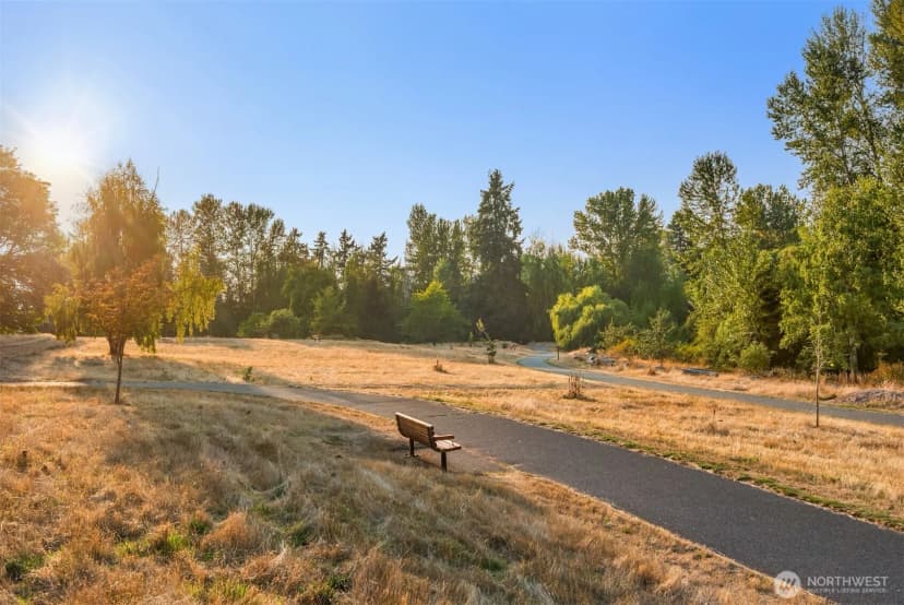 Property photo for 2012 9th Street W, Kirkland photo 35