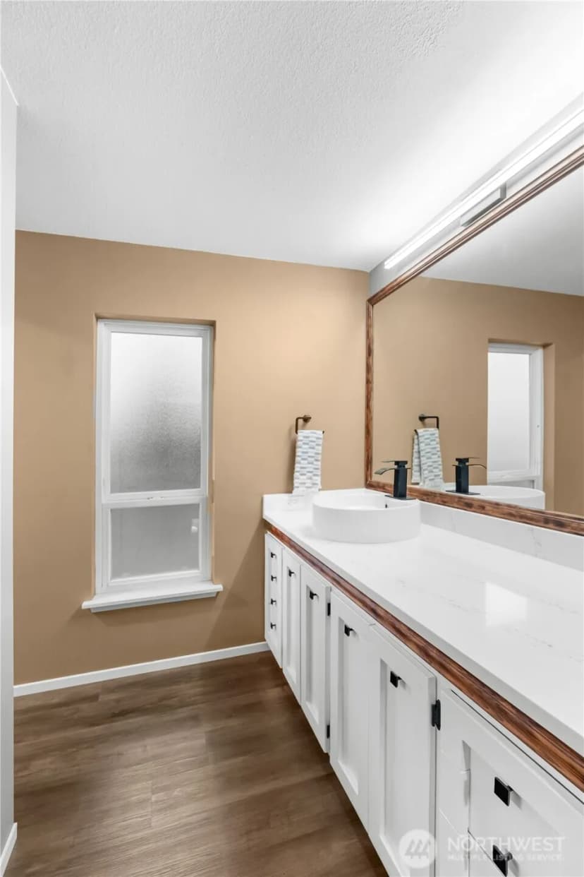 Property photo for 1710 35th Street Se, Auburn photo 21