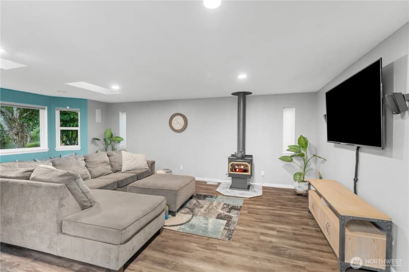 Property photo for 1710 35th Street Se, Auburn photo 13