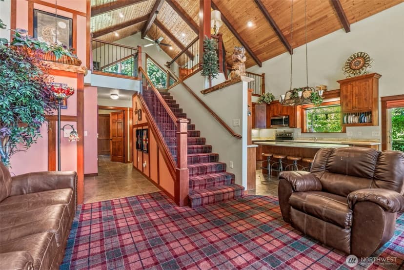 Property photo for 11 W Cape Horn Road, Cathlamet photo 9